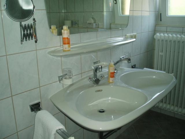Schwarzwaldhotel / Wolfach Phòng bức ảnh